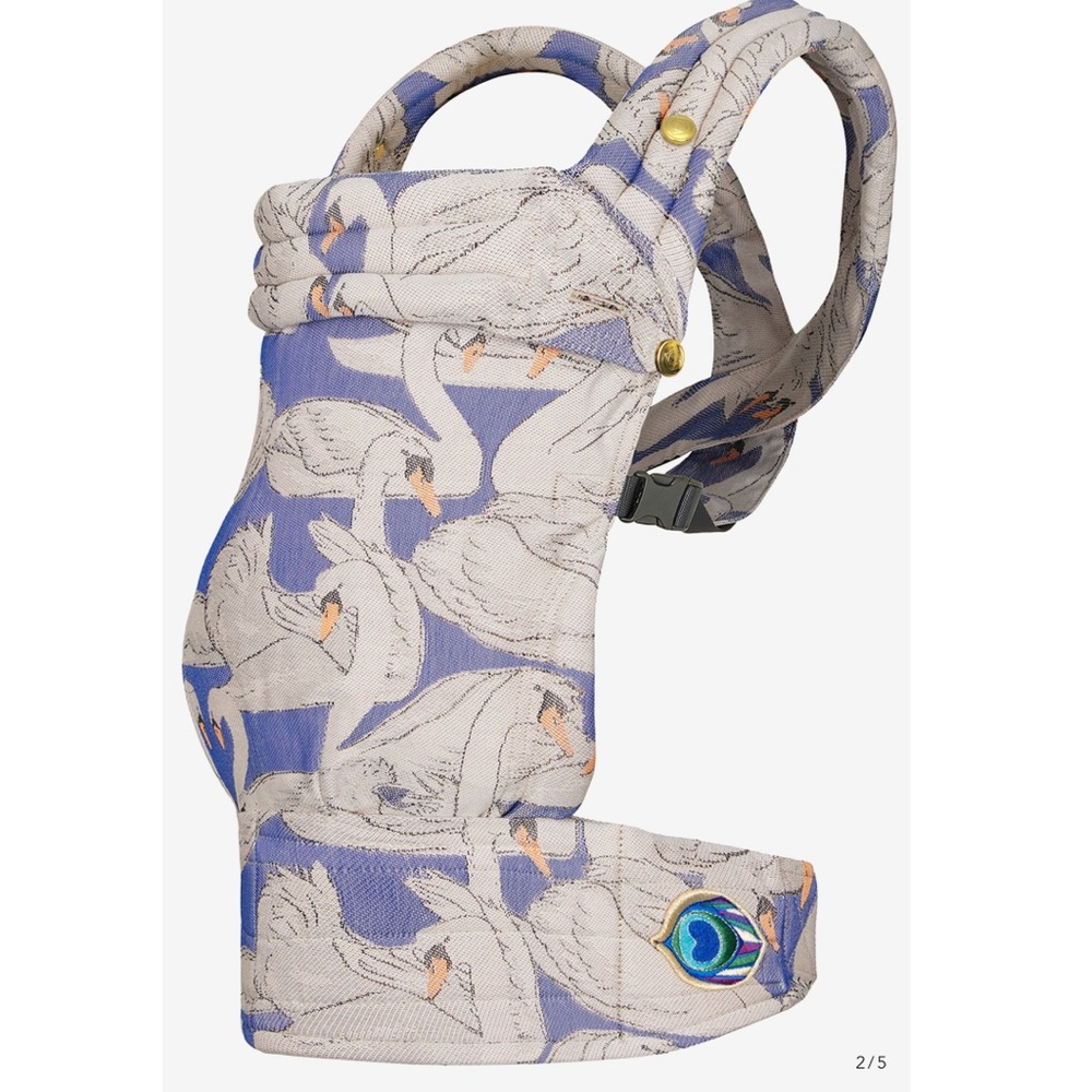 Artipoppe Swan Carrier